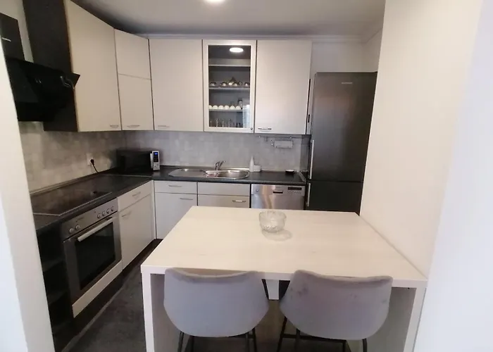 4th Floor * سراييفو